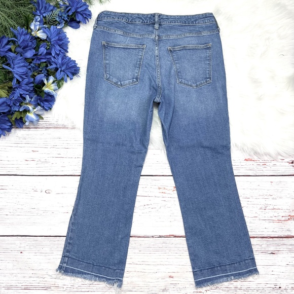 👖|•UNIVERSAL THREAD•| Ankle Bootcut High Waist Raw Hems Size 12/31👖 - Picture 2 of 11